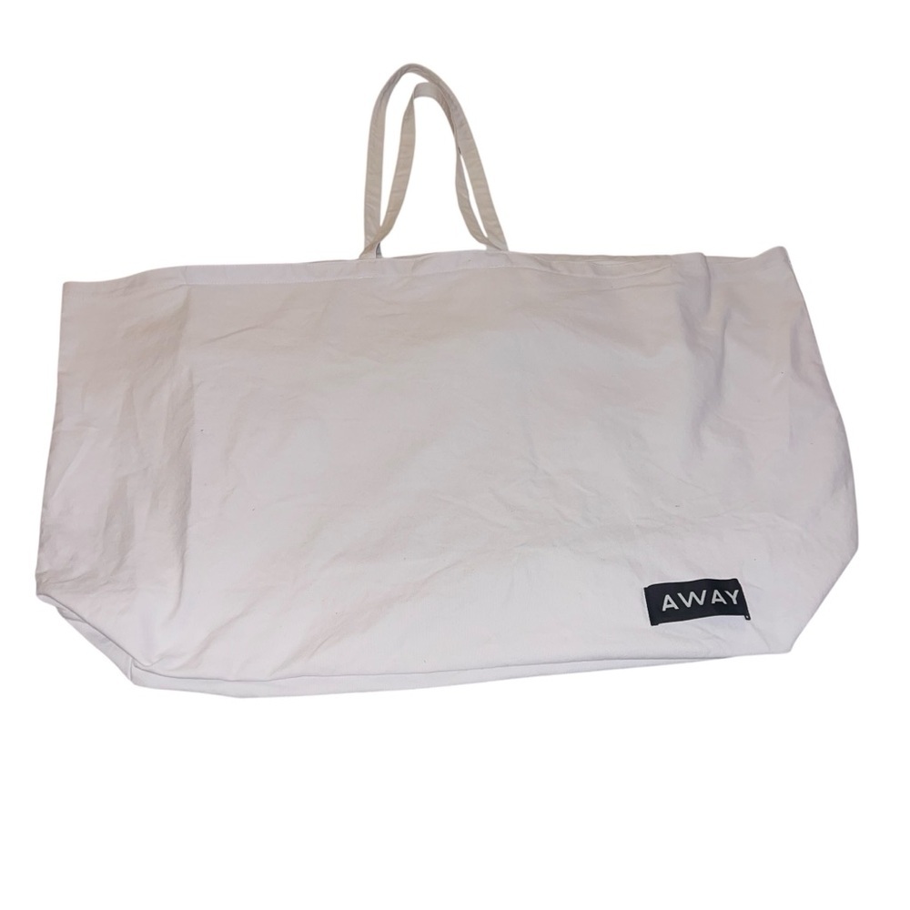 EUC Away Canvas Classic White Oversized Tote Bag Luggage Travel Beach